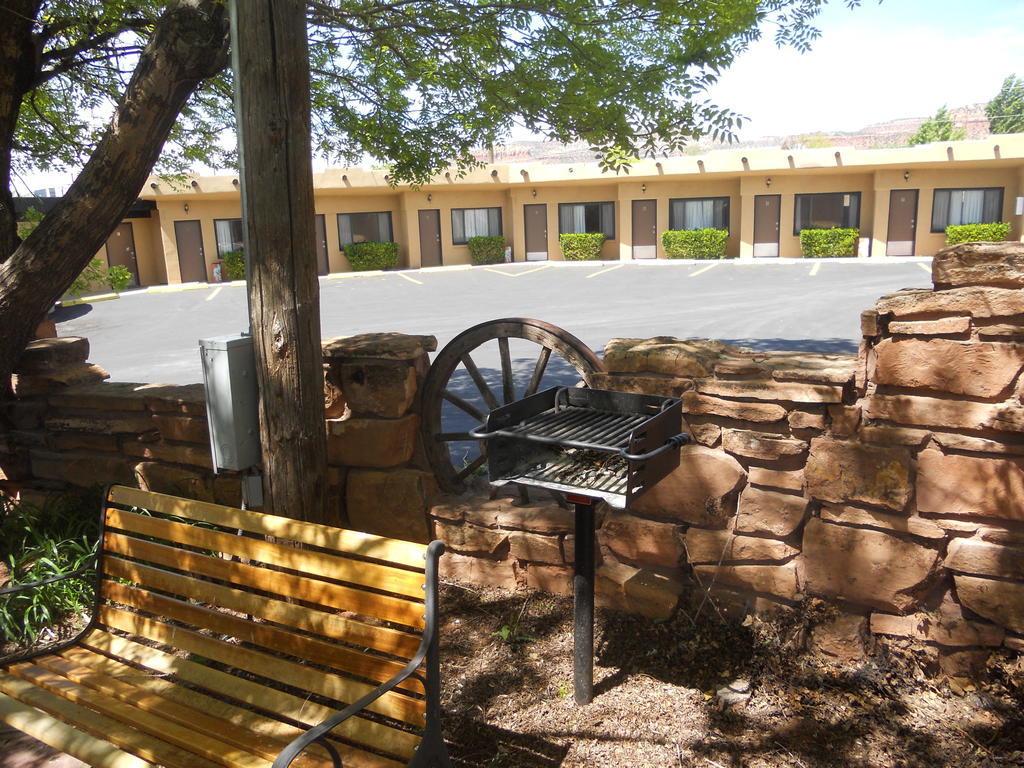 Motel Redrock Country